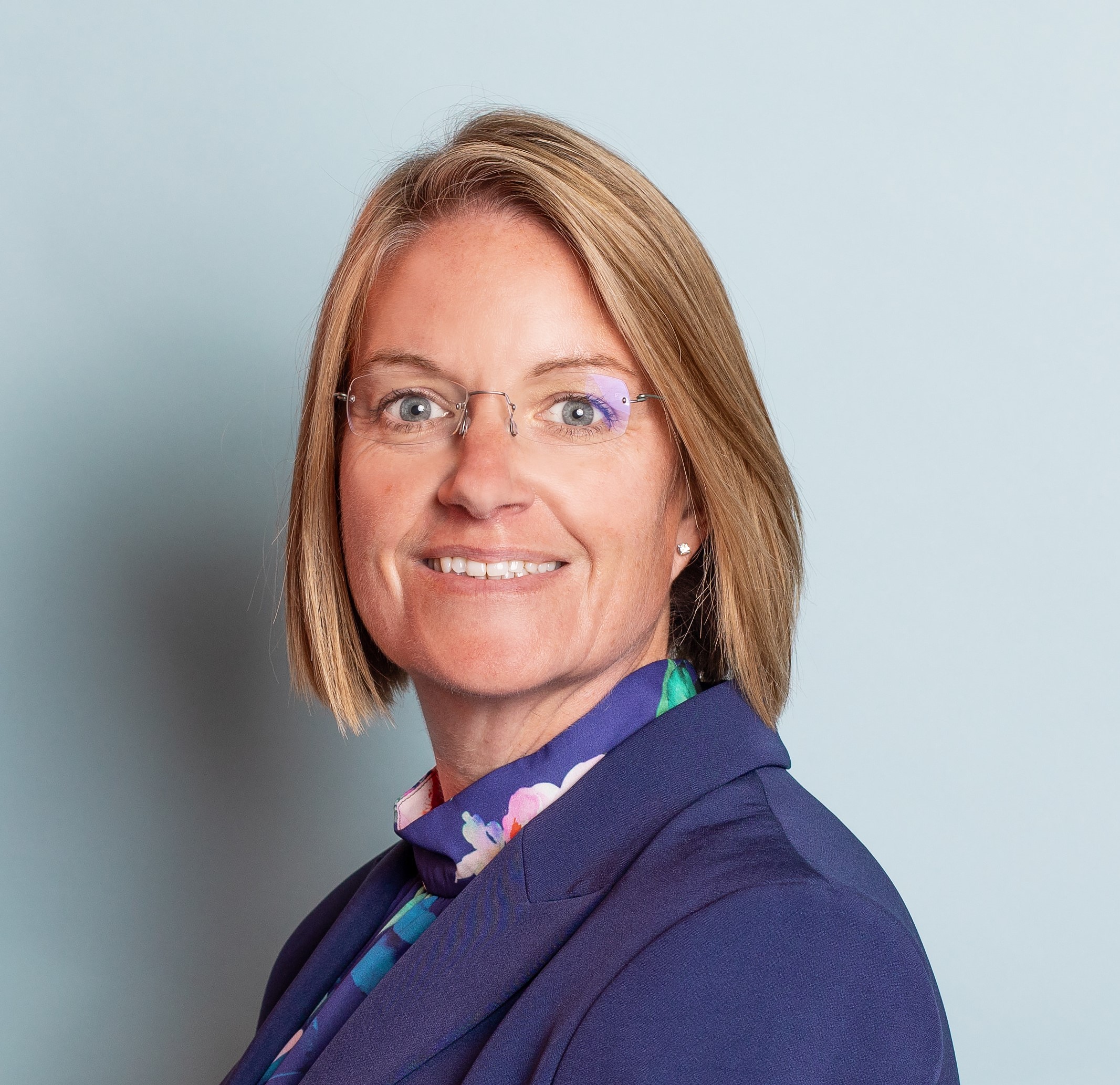 Claire Trott headshot